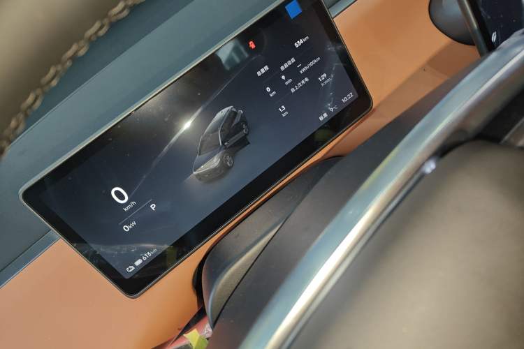 Used Leapmotor C16 2026 All-Electric 630 LiDAR Version 6-Seater
