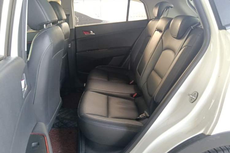 Used Hyundai ix25 2015 1.6L Automatic Two-Wheel Drive Smart GLS Trim
