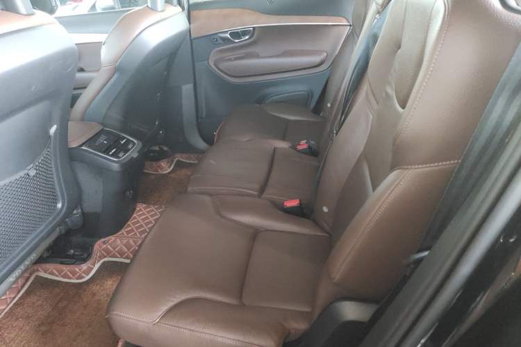 Used Volvo XC90 2021 B6 Zhiyi Luxury Edition 7-Seater
