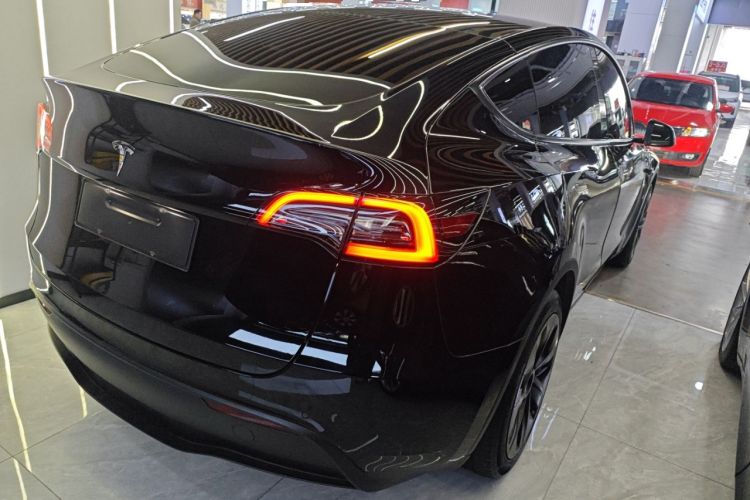 Used Tesla Model Y 2021 Standard Range Rear-Wheel Drive Version