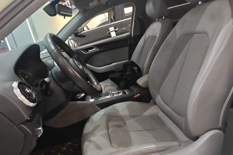 Used Audi A3 2018 30th Anniversary Edition Limousine 35 TFSI Fashion Model
