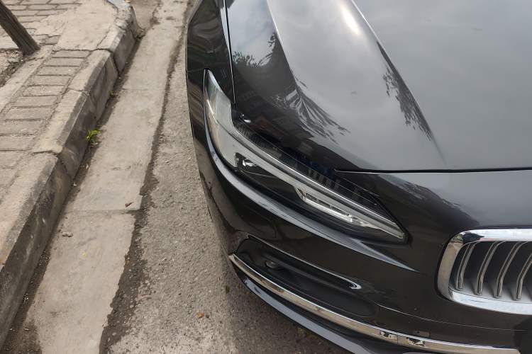 Used Volvo S90 2021 B5 Luxury Smart Edition
