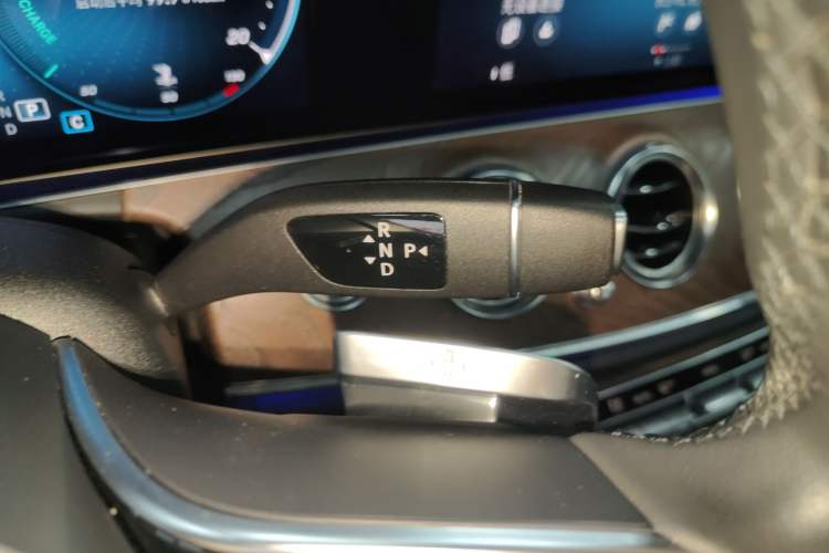 Used Mercedes-Benz E-Class 2022 E 300 L Stylish Model
