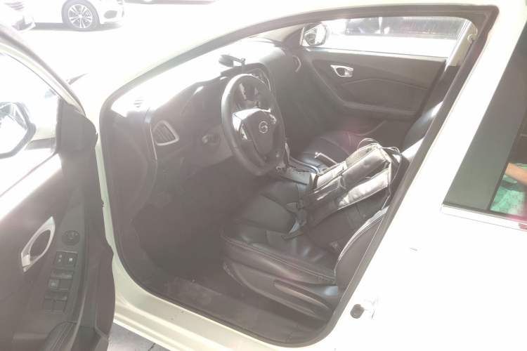 Used GAC Trumpchi GA3 2013 1.6L Automatic Luxury ESP Version
