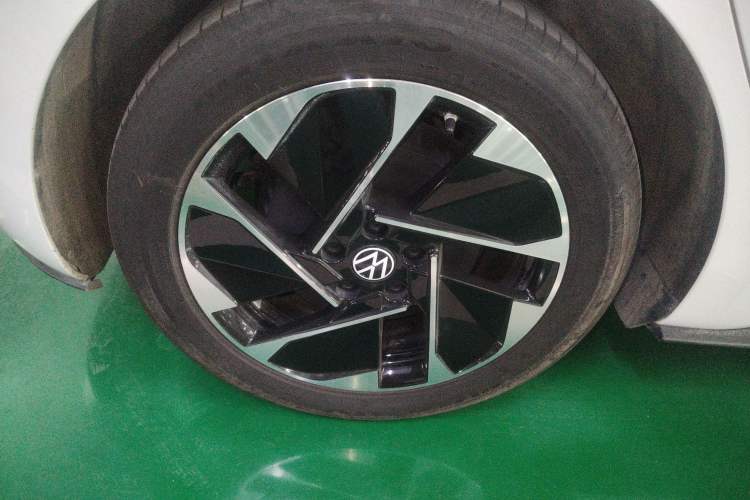 Used Volkswagen ID.3 2025 Smart Edition Outstanding Model
