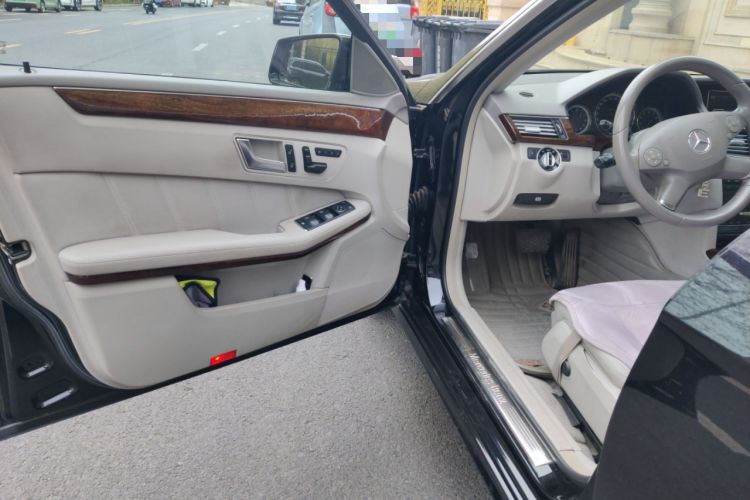 Used Mercedes-Benz E-Class 2013 E 260 L CGI Elegant Model