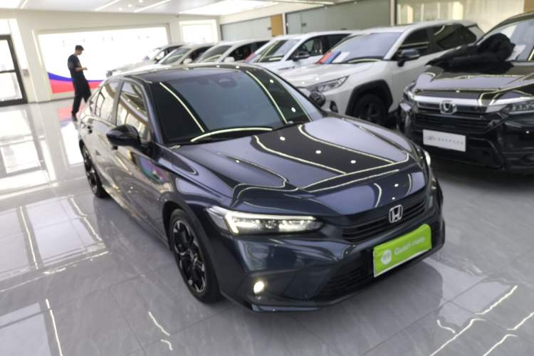 Used Honda Civic 2022 240TURBO CVT Dynamic Edition Front Right 45 Deg