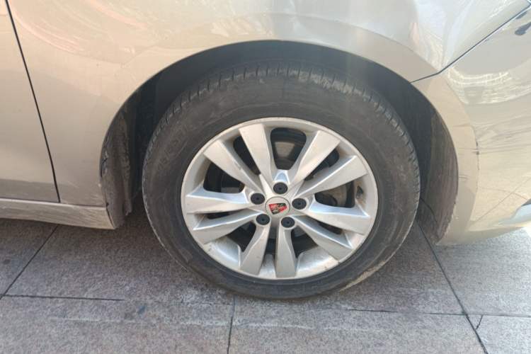 Used Roewe 360 2015 1.5L Automatic Luxury Edition