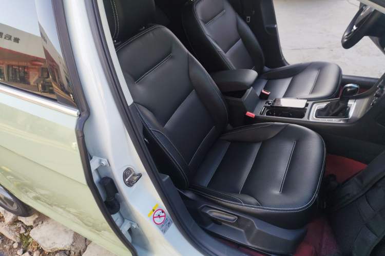 Used Volkswagen Golf 2014 1.4TSI Automatic Comfort Model
