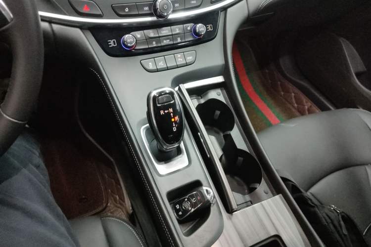 Used Buick LaCrosse 2016 Revised Version 28T Elite Edition
