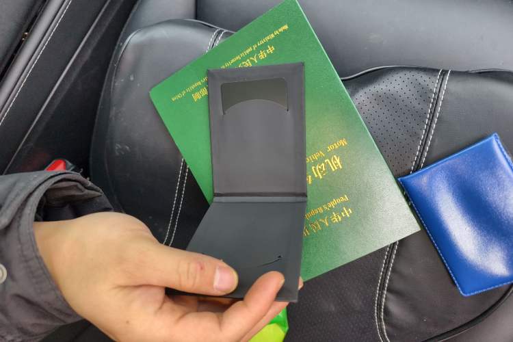 Used Tesla Model Y 2023 Long-Range All-Wheel-Drive Version