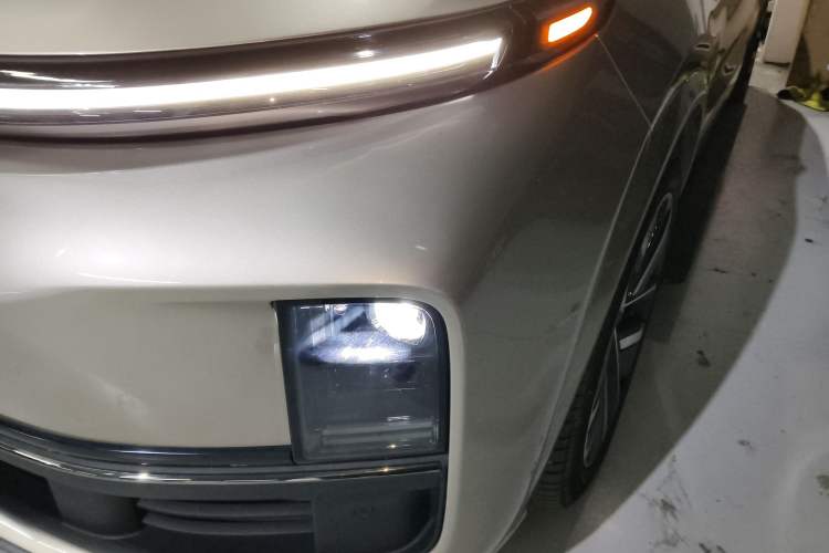 Used Li Auto L9 2022 Max model