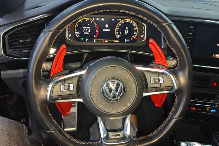 Used Volkswagen Tayron 2020 380TSI All-Wheel Drive R-Line Connected Version
