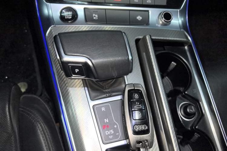 Used Audi A6L 2021 45 TFSI Prestige Elegant Edition
