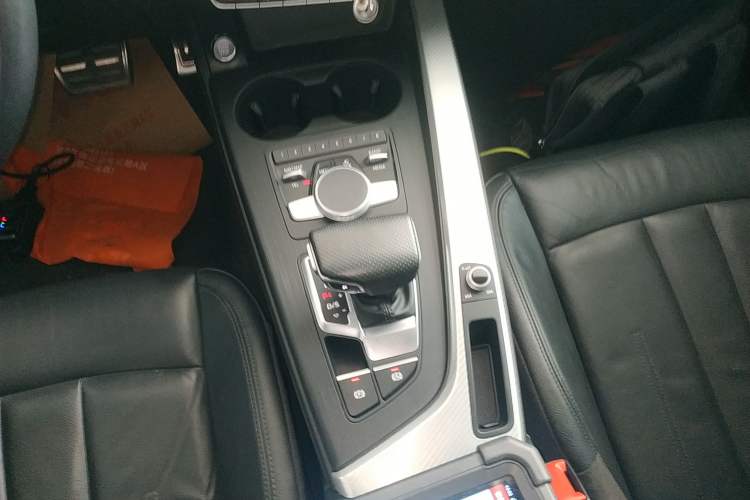 Used Audi A4L 2017 40 TFSI Fashion Model
