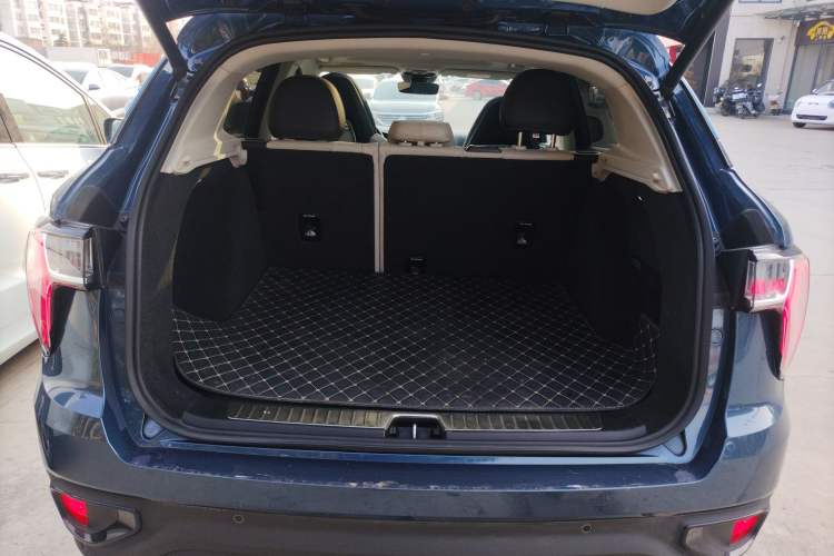 Used Lynk & Co 01 2019 2.0T Two-Wheel Drive Zhaopu Version China VI Standard
