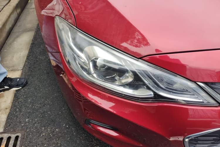 Used Chevrolet Cavalier 2018 320 Automatic Xinyue Edition Right Front Headlight