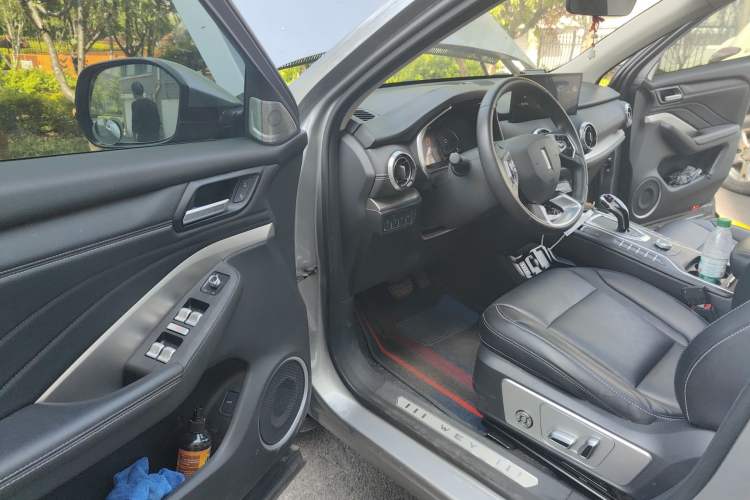 Used Wey VV6 2021 2.0T Two-Wheel Drive Smart Protection+ Driver Seat