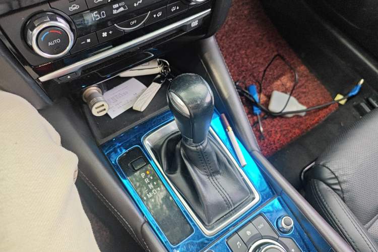 Used Mazda Atenza 2017 2.0L Blue Sky Luxury Edition
