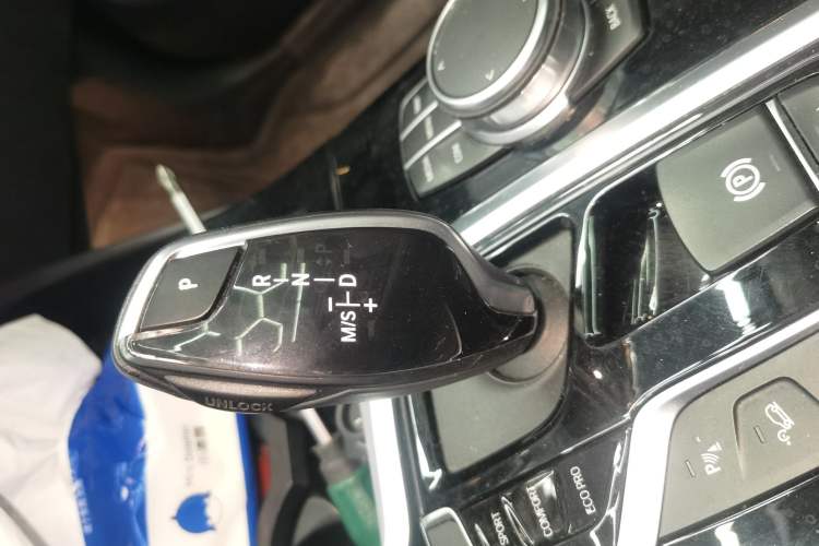 Used BMW X3 2021 xDrive25i Luxury Package Gear Lever