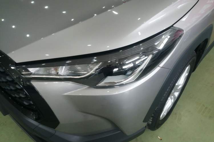 Used Toyota Corolla Cross 2023 2.0L Elite Edition Left Front Headlight