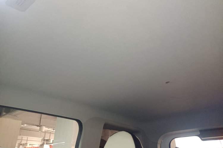 Used Geely Galaxy Panda 2024 Panda Mini 200km Endurance Bear Headliner