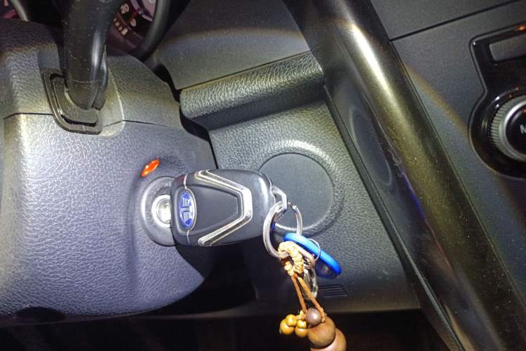 Used Bestune X80 2016 2.0L Automatic Luxury Model
