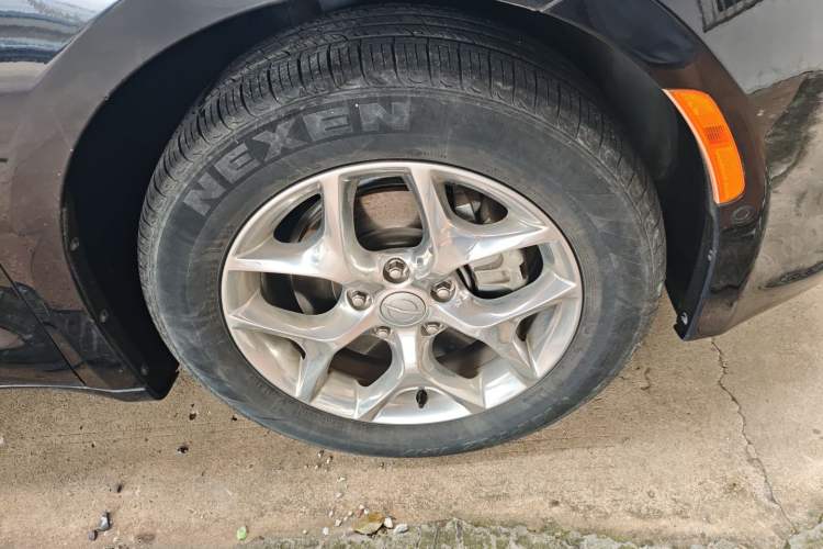 Used Chrysler Grand Voyager 2017 3.6L Premium Edition