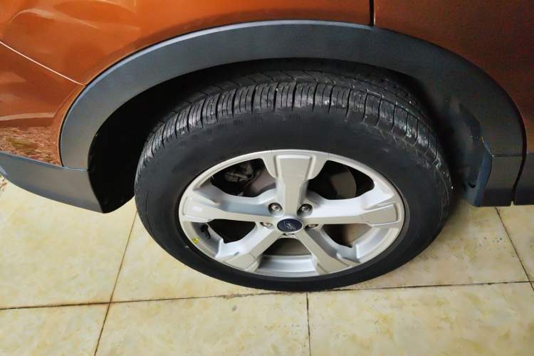 Used Ford Kuga 2018 EcoBoost 180 Two-Wheel-Drive Platinum Edition