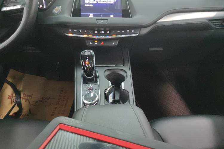 Used Cadillac XT4 2021 28T Two-Wheel Drive Leading Version