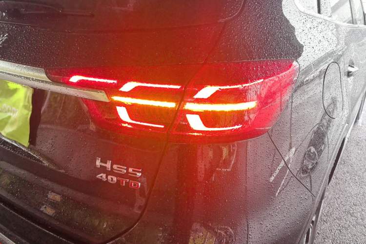 Used Hongqi HS5 2022 Revised Version 2.0T Smart Connect Flagship Edition