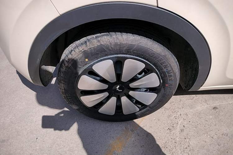Used Wuling Bingo 2025 333 km Lingxi Deluxe Edition
