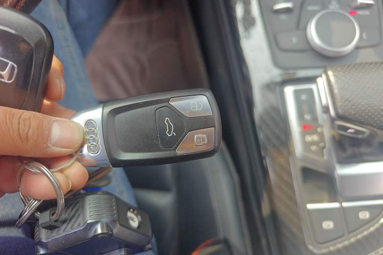 Used Audi A4L 2017 40 TFSI Fashion Model
