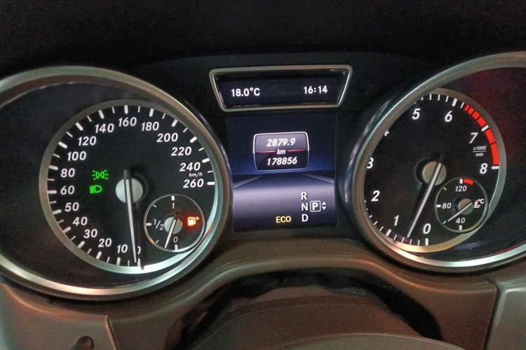 Used Mercedes-Benz M-Class 2014 ML 320 4MATIC
