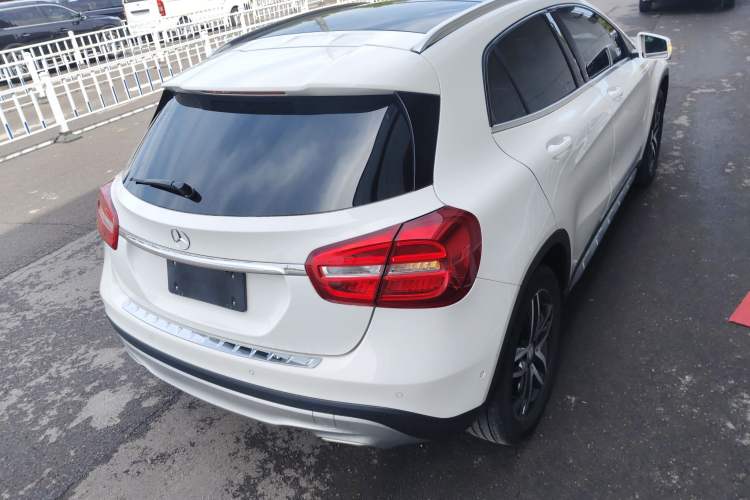 Used Mercedes-Benz GLA 2016 GLA 200 Fashion Model
