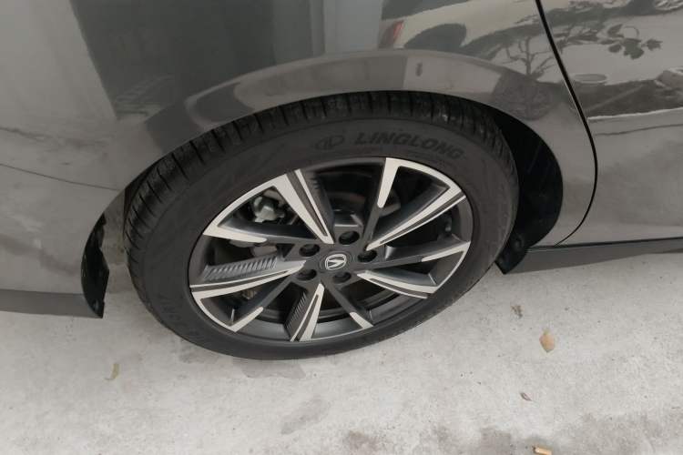 Used CHANGAN Eado 2024 1.5T GDI Automatic Flagship Edition Exterior 5