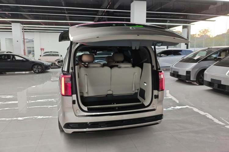 Used Zeekr 009 2022 Revised Model ME Edition