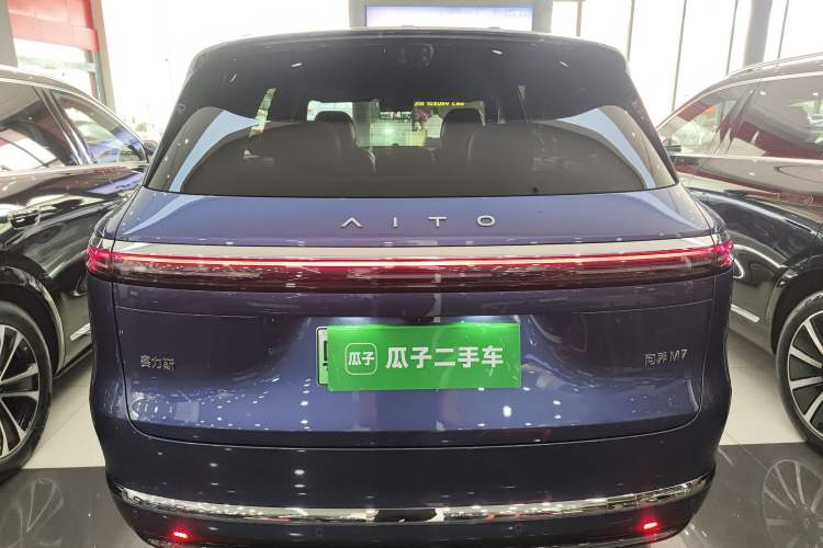 Used Hima AITO M7 2026 Model Range-Extending Ultra All-Wheel Drive 5-Seater Version
