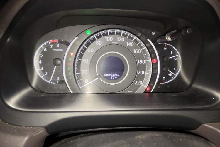 Used Honda CR-V 2013 2.4L two-wheel drive luxury version Instrument Cluster