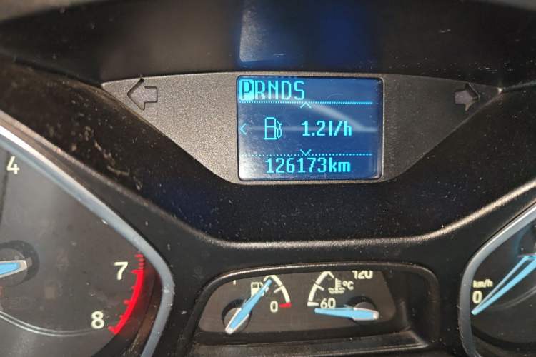 Used Ford Focus 2015 Hatchback 1.6L Automatic Fashion Edition
