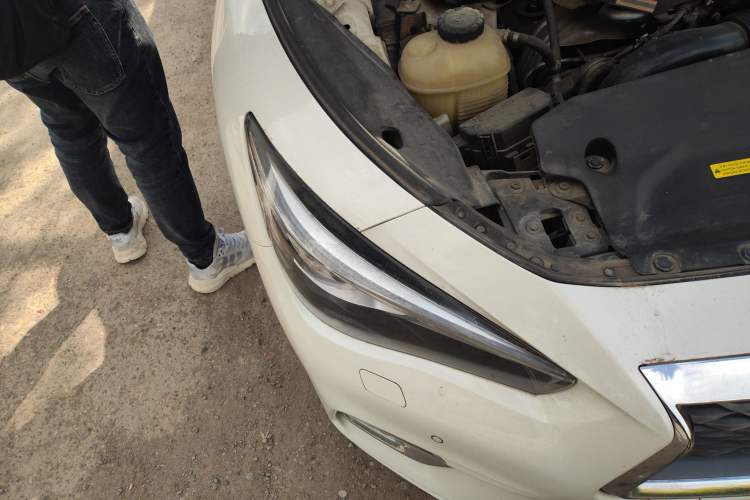 Used Infiniti Q50L 2018 2.0T Enjoyment Version China V Standard
