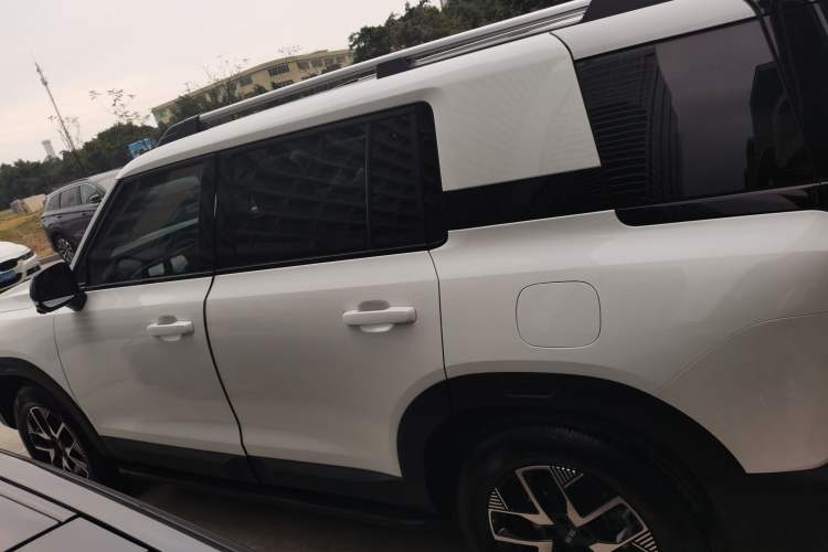 Used BAIC Off-Road BJ30 2024 1.5T Magic Electric Drive Standard Edition
