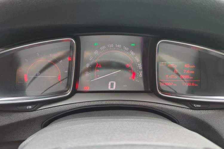 Used DS 5LS 2014 1.6T Elegant Version THP160