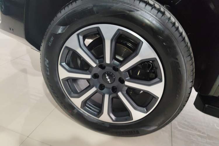 Used Formula Leopard 5 2025 TianShen Intelligent Driving Max Edition Exterior 8