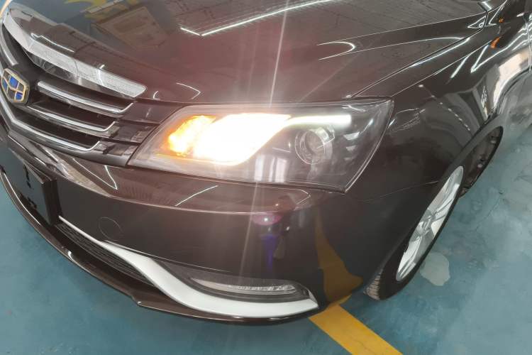 Used Geely Auto Emgrand 2016 Sedan 1.5L CVT Upward Version