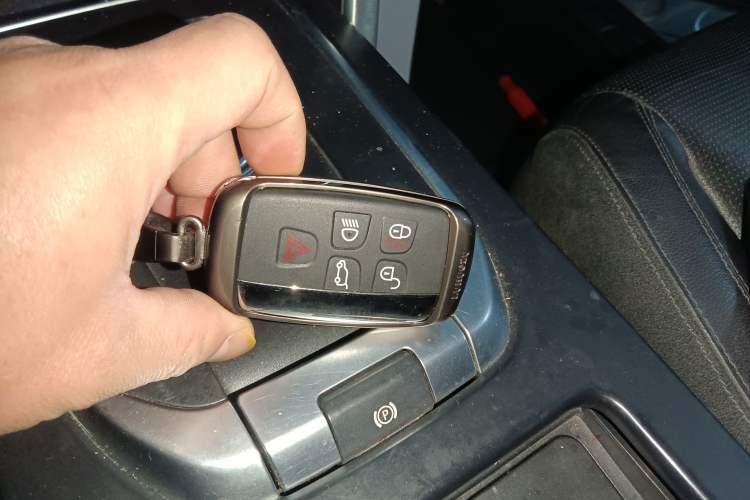 Used Land Rover Discovery Sport 2016 2.0T SE