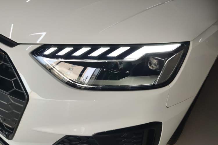 Used Audi A4L 2023 40 TFSI Luxury Dynamic Model Left Front Headlight