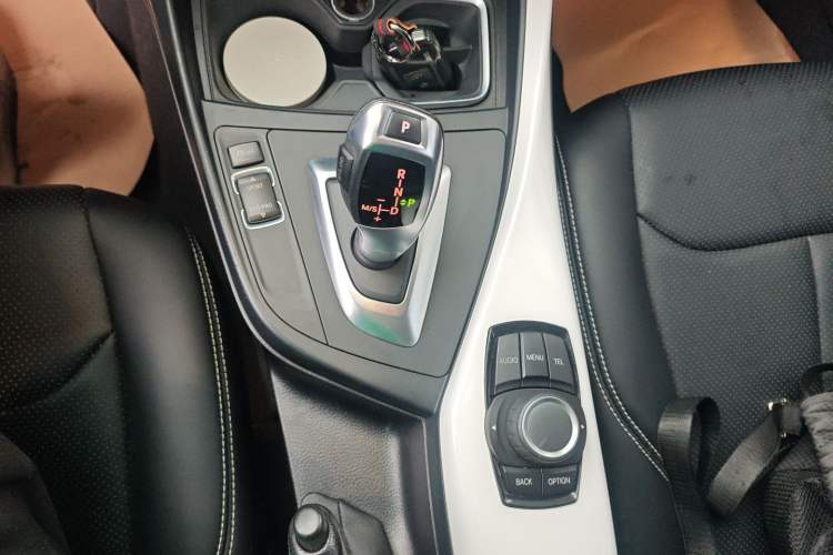 Used BMW 1 Series (Import) 2016 118i Urban Design Package
