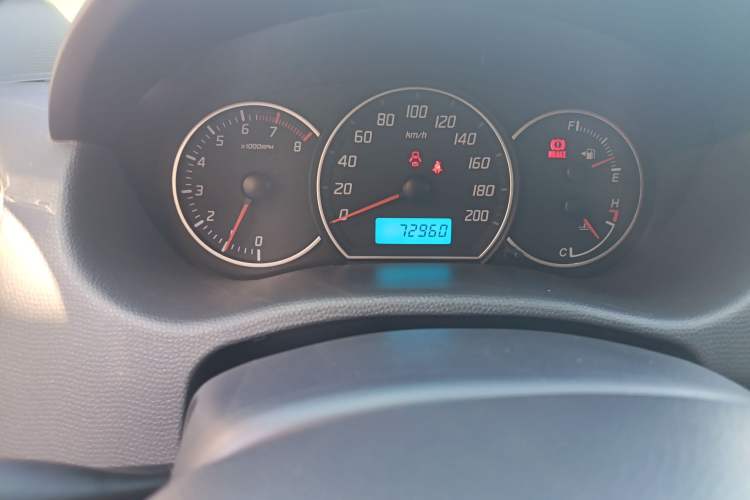 Used Suzuki Swift 2015 1.5L Manual Limited Edition