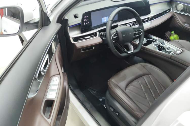 Used Chery Tiggo 8 PLUS 2024 Champion Edition 390TGDI DCT Bold Version 7-Seater